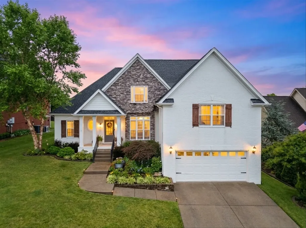 2002 Crye Crest Cove Spring Hill TN 37174