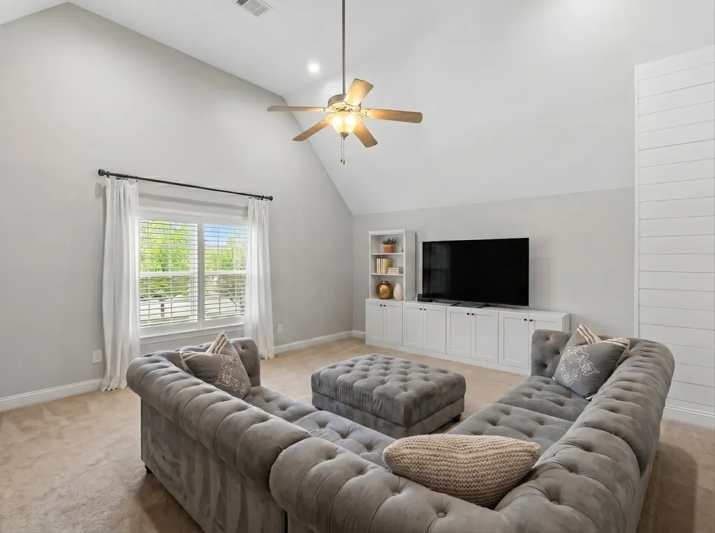 2002 Crye Crest Cove Spring Hill TN 37174