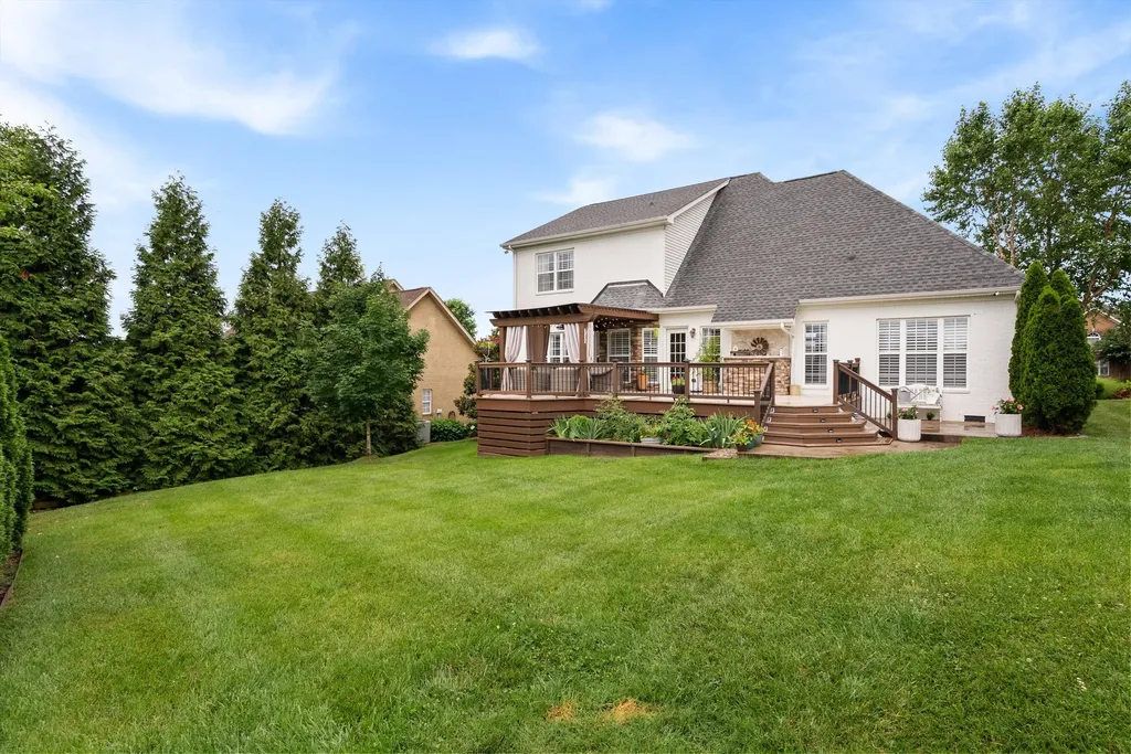 2002 Crye Crest Cove Spring Hill TN 37174