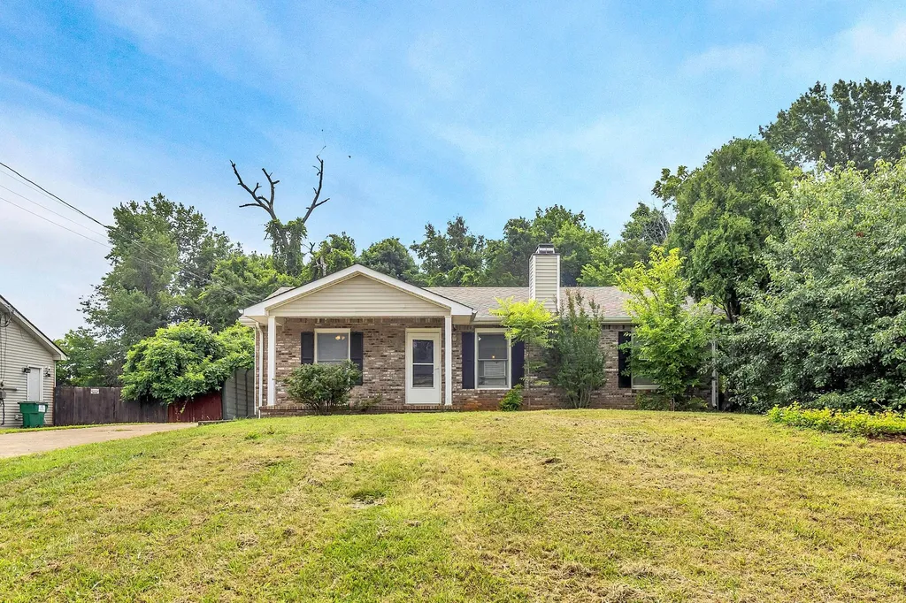 2809 Teakwood Drive Clarksville TN 37040