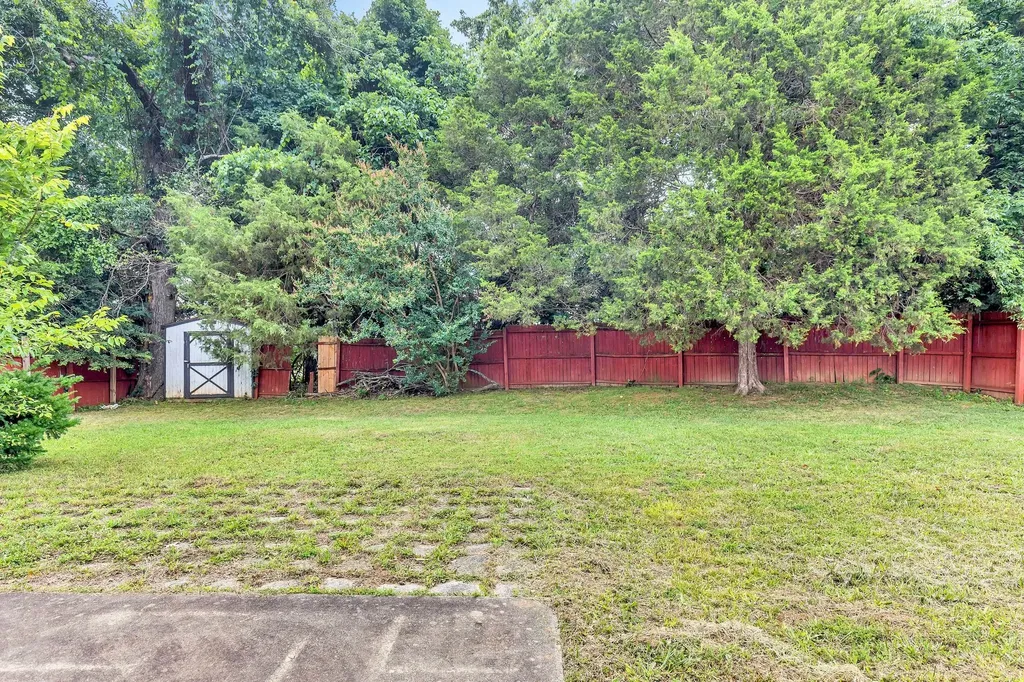 2809 Teakwood Drive Clarksville TN 37040