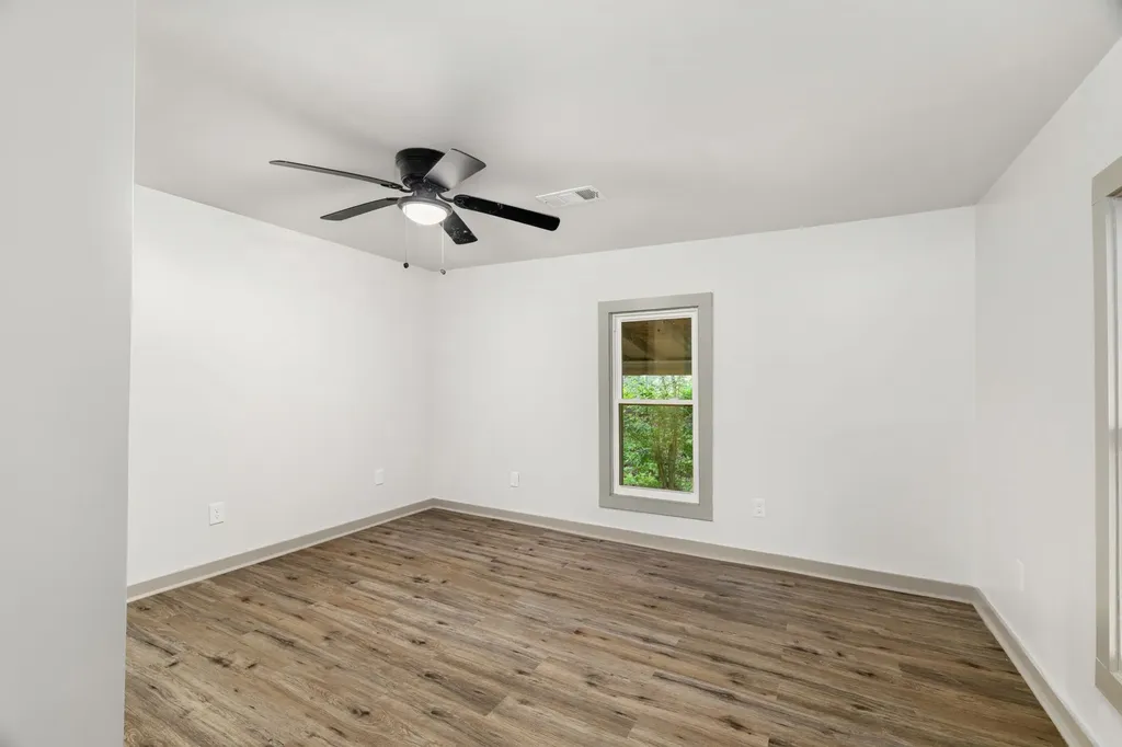 5444 Gimlet Road Lawrenceburg TN 38464