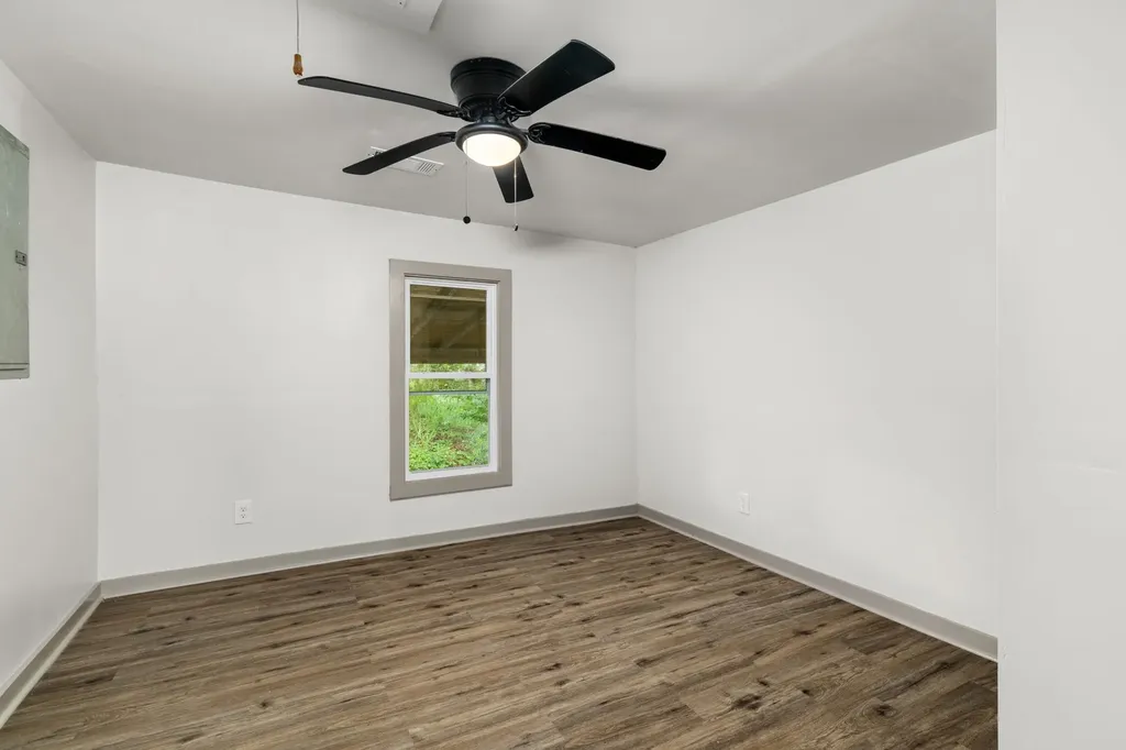 5444 Gimlet Road Lawrenceburg TN 38464