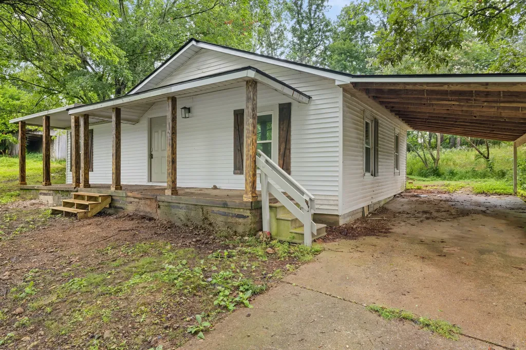 5444 Gimlet Road Lawrenceburg TN 38464