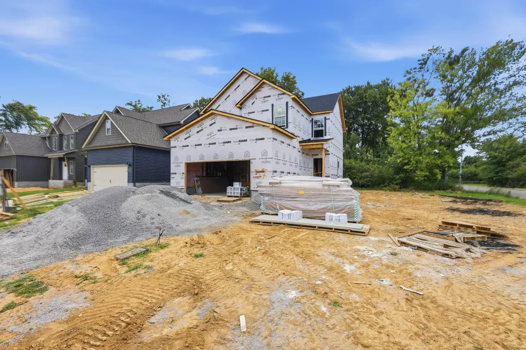 302 Switchgrass Drive Clarksville TN 37042