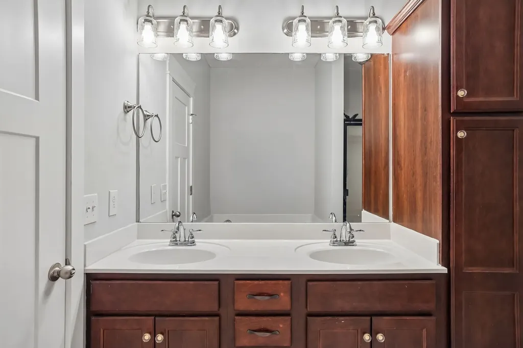 212 Ralen Avenue Christiana TN 37037