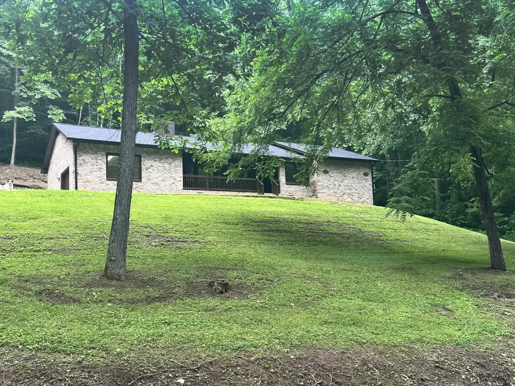 3678 Bear Hollow Road Whites Creek TN 37189