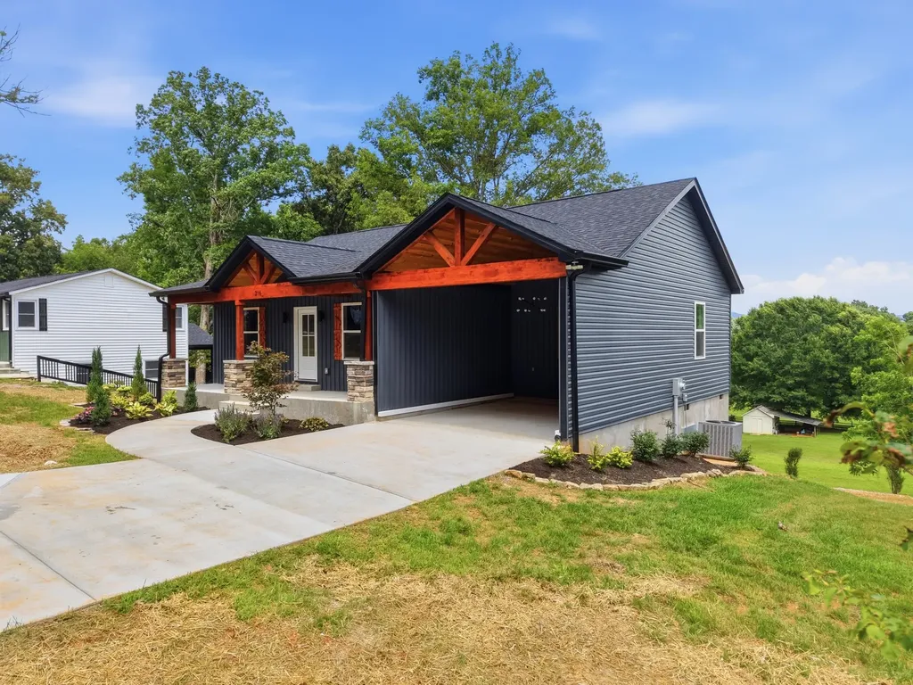 216 Twin Oaks Road Mcminnville TN 37110