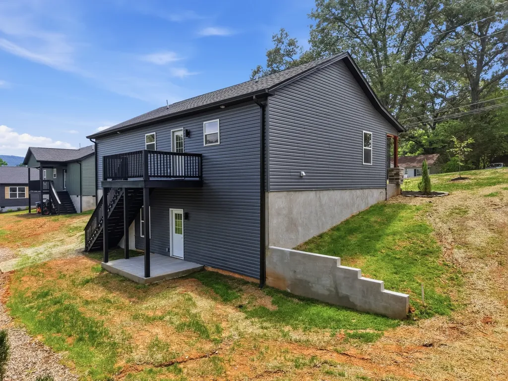 216 Twin Oaks Road Mcminnville TN 37110