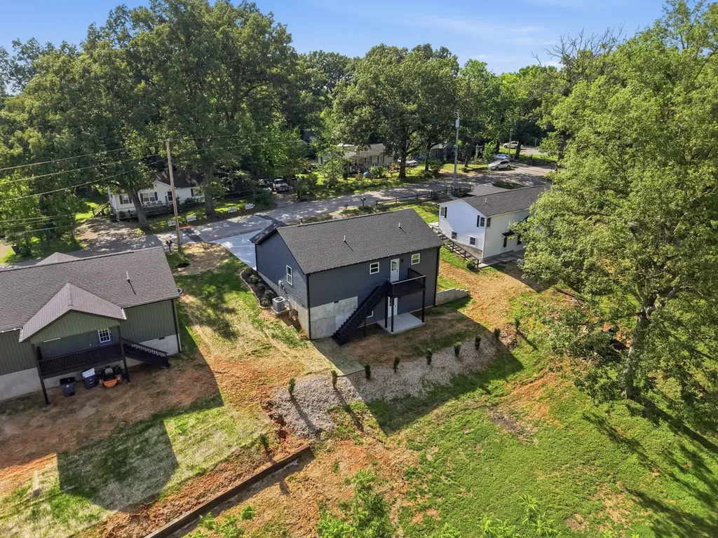 216 Twin Oaks Road Mcminnville TN 37110