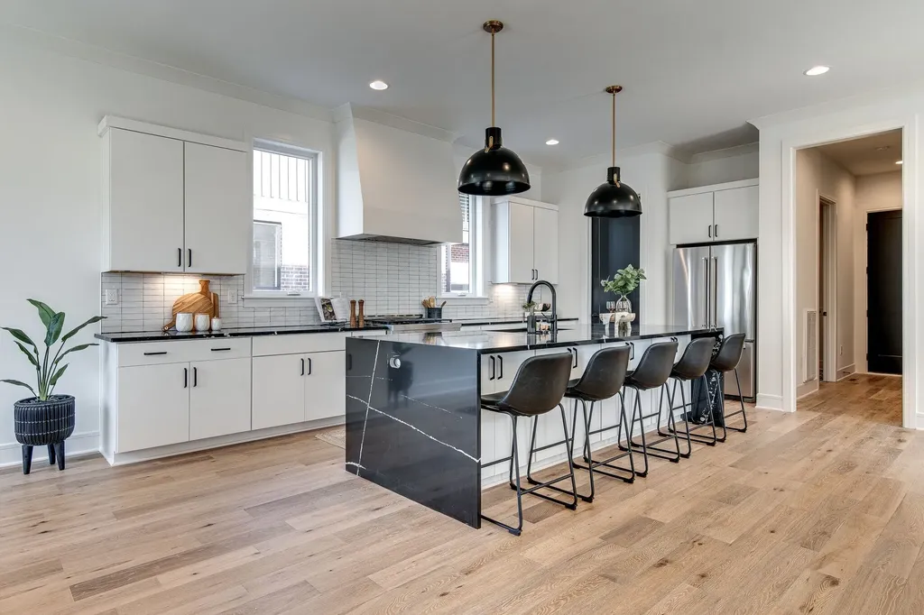 832B W Argyle Avenue Nashville TN 37203