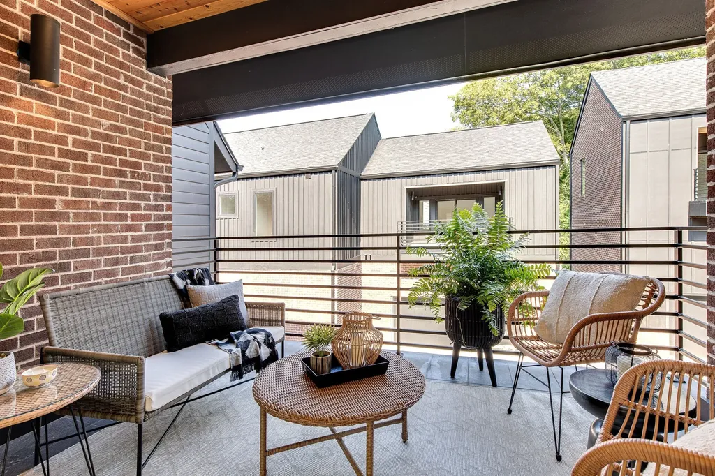 832B W Argyle Avenue Nashville TN 37203