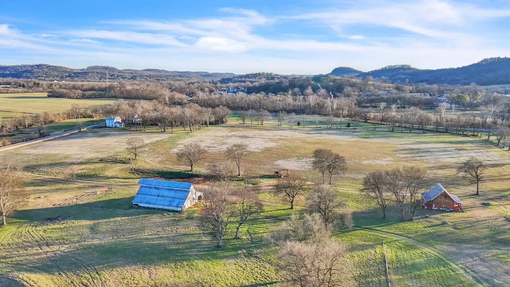 3138 Richmond Road Petersburg TN 37144