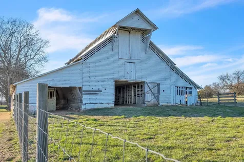 3138 Richmond Road Petersburg TN 37144