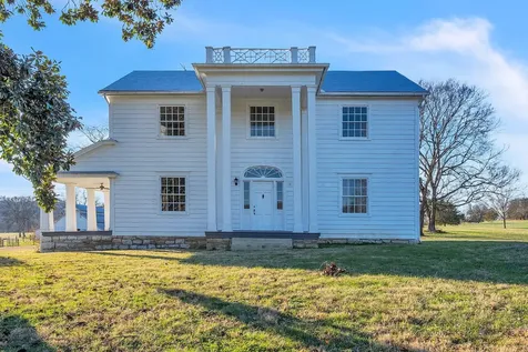 3138 Richmond Road Petersburg TN 37144
