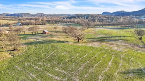 3138 Richmond Road Petersburg TN 37144