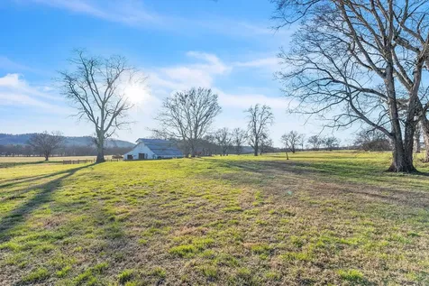 3138 Richmond Road Petersburg TN 37144