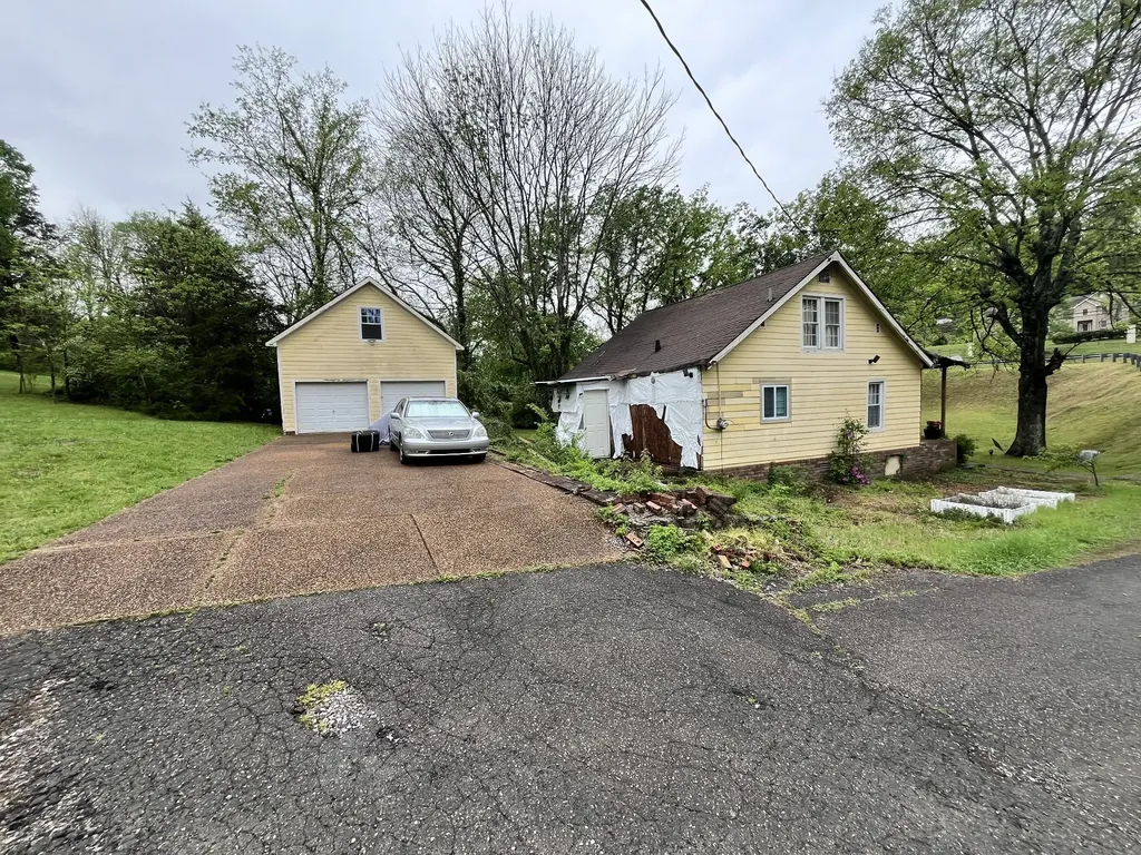 554 Old Hickory Boulevard Nashville TN 37209