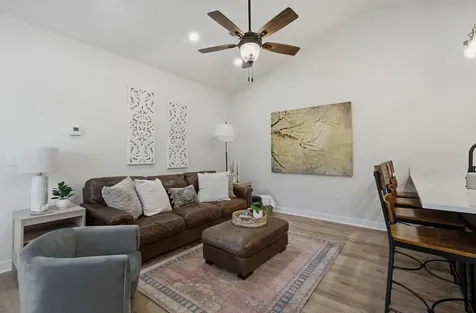 143 Deer Valley Drive E Gordonsville TN 38563