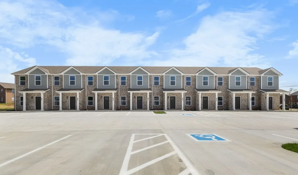 3854 Jockey Drive Clarksville TN 37042