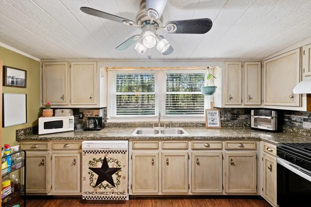 4747 Jones Road Christiana TN 37037