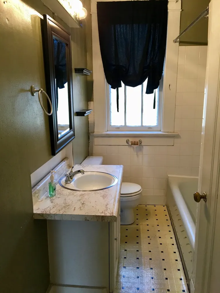 3736 Whitland Avenue Nashville TN 37205
