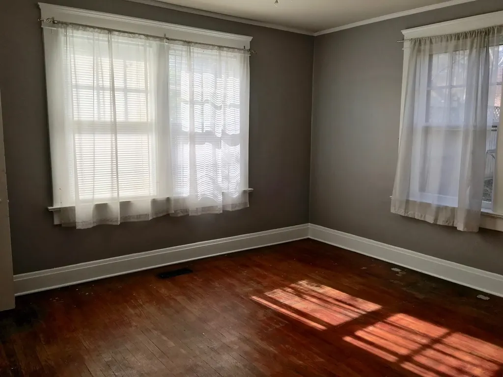 3736 Whitland Avenue Nashville TN 37205