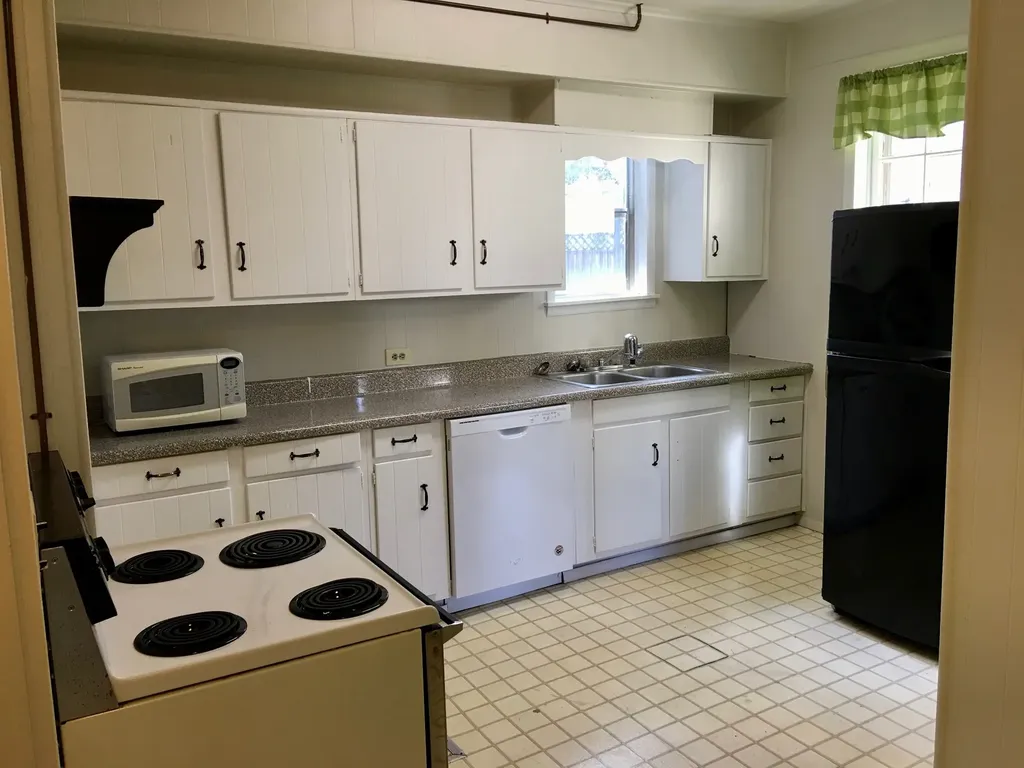 3736 Whitland Avenue Nashville TN 37205