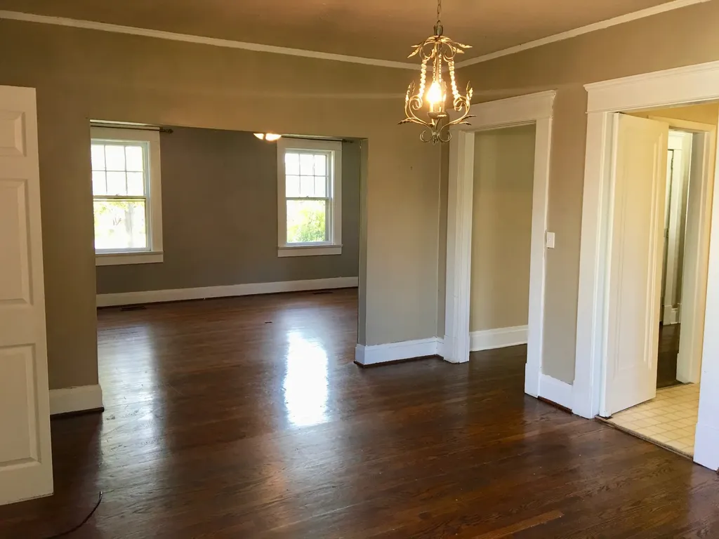 3736 Whitland Avenue Nashville TN 37205