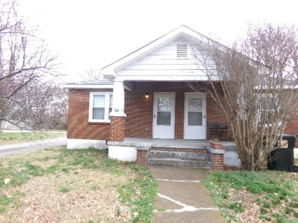 625 Greenwood Avenue Clarksville TN 37040