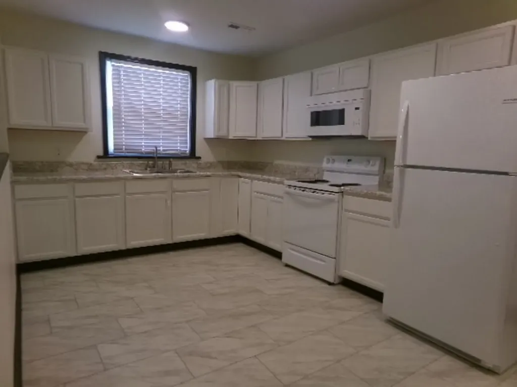 625 Greenwood Avenue Clarksville TN 37040