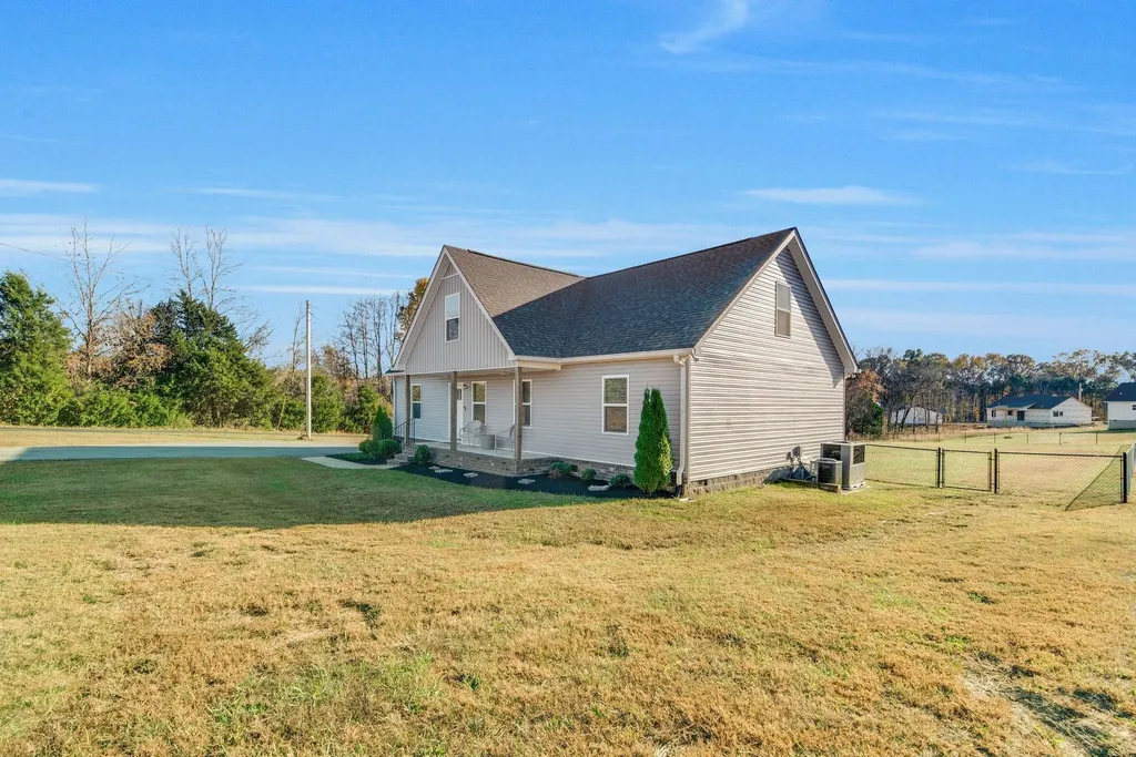 997 Highway 99 Lewisburg TN 37091