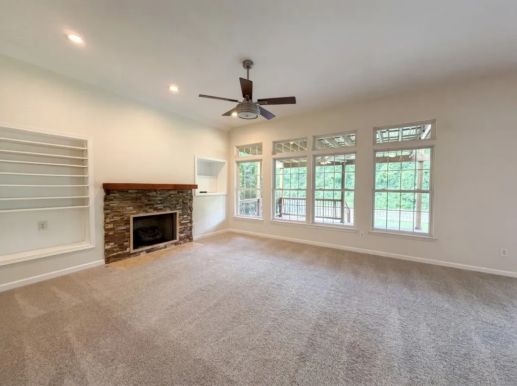 1027 Countess Lane Spring Hill TN 37174