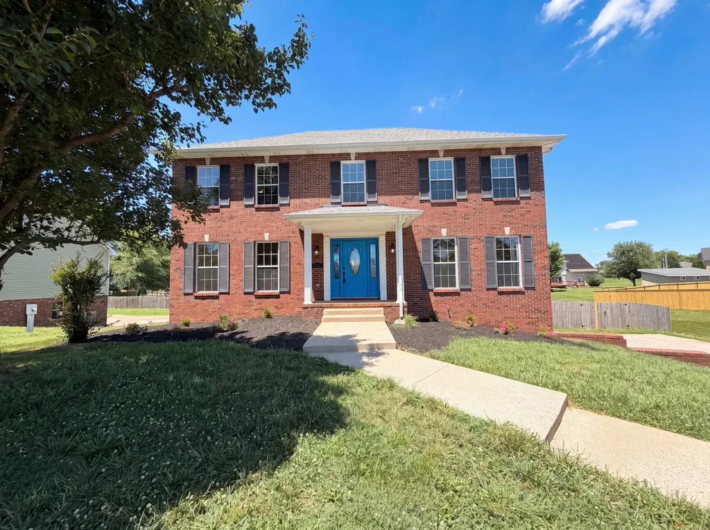 1117 Thornberry Drive Clarksville TN 37043