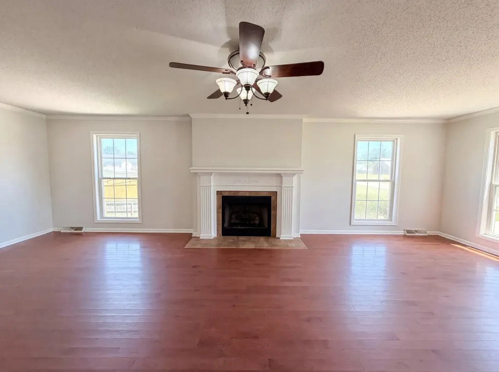 1117 Thornberry Drive Clarksville TN 37043