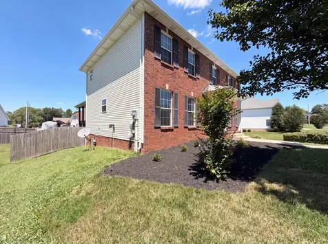 1117 Thornberry Drive Clarksville TN 37043