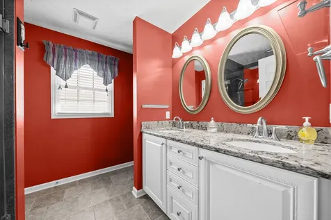 401 Irish Circle Hopkinsville KY 42240