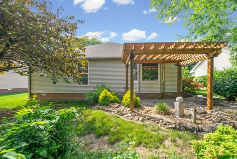 401 Irish Circle Hopkinsville KY 42240
