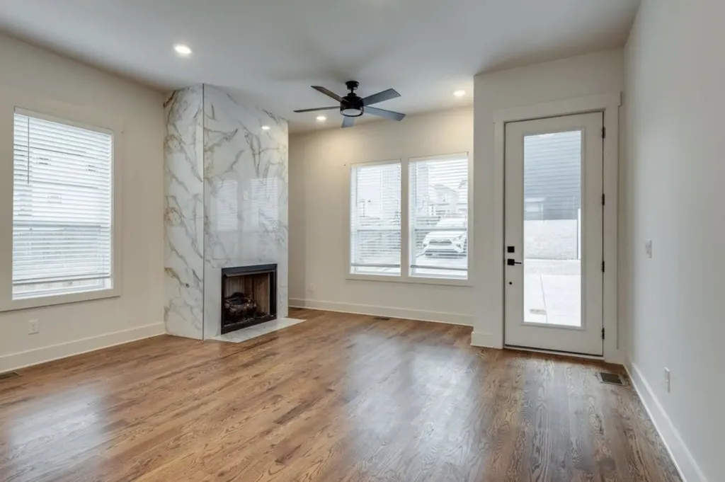 2215B 24th Ave, N Nashville TN 37208