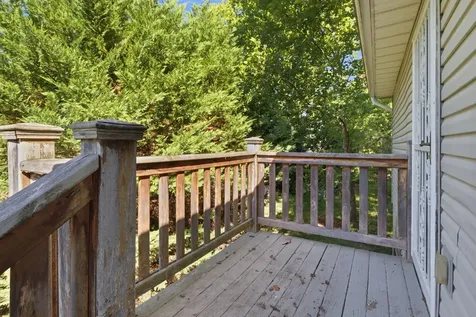 1872 Allensville Ridge Sevierville TN 37876