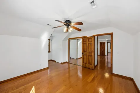 55 Bell Lane Paris TN 38242