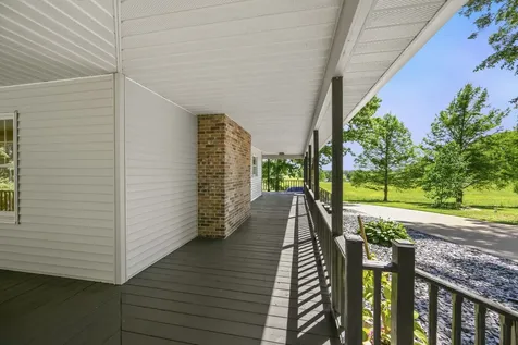 55 Bell Lane Paris TN 38242