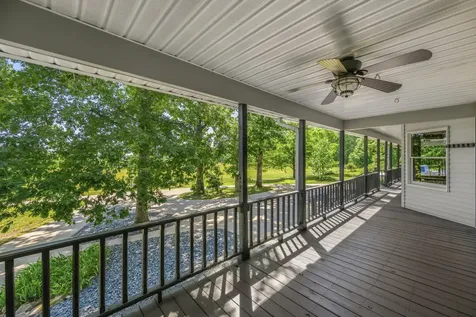 55 Bell Lane Paris TN 38242
