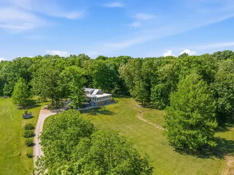 55 Bell Lane Paris TN 38242
