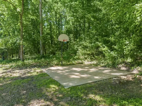 55 Bell Lane Paris TN 38242