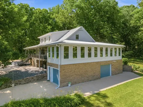55 Bell Lane Paris TN 38242