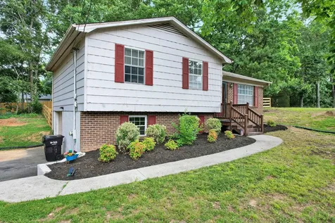 1919 Rolling Brook Drive, NE Cleveland TN 37323