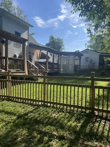 4049 Hampshire Pike Hampshire TN 38461