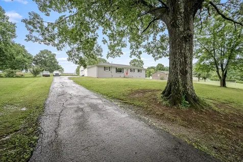 822 River Ranch Road Shelbyville TN 37160