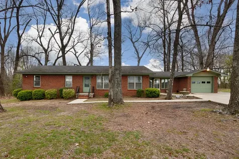 26155 Copeland Road Athens AL 35613